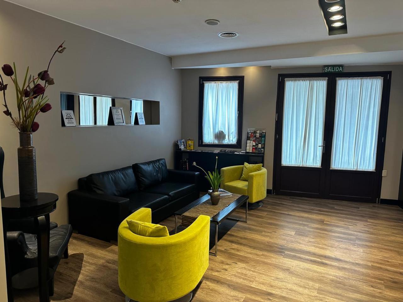 Purobaires Boutique